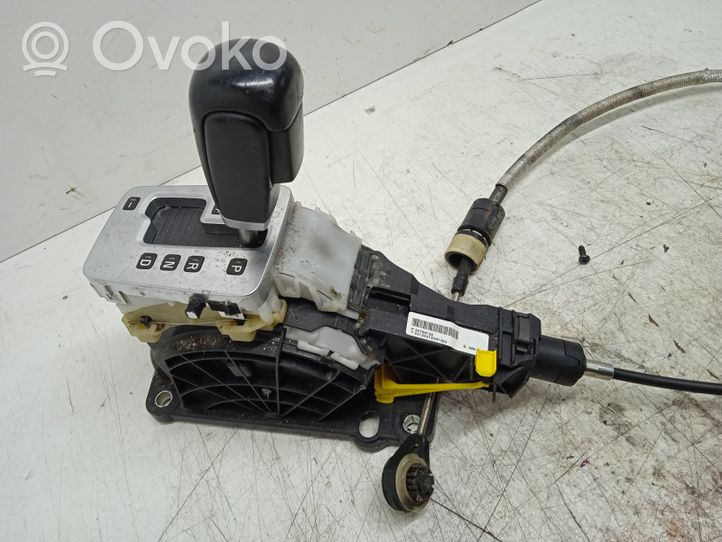 Volvo S60 Gear shifter/selector P30759122