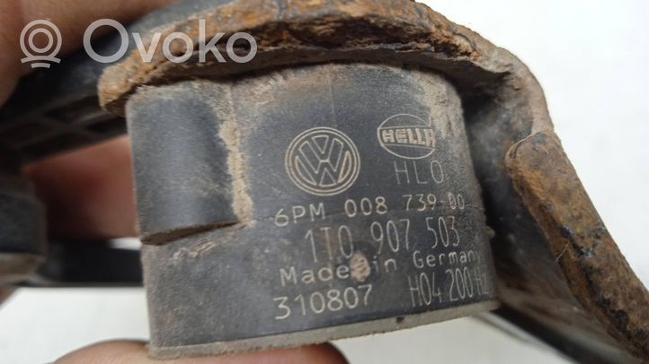 Audi A5 8T 8F Priekinio aukščio daviklio svirtis 1t0907503