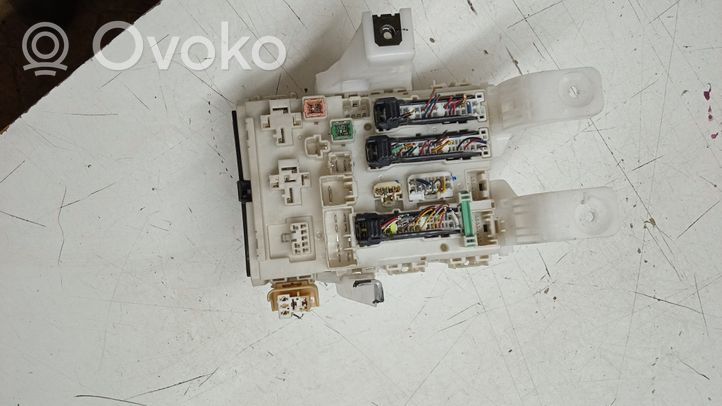 Toyota Prius (XW20) Module de fusibles 