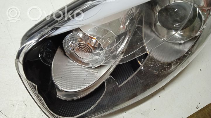 KIA Picanto Lampa przednia 