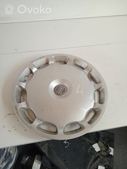 Volvo S70  V70  V70 XC R16 wheel hub/cap/trim 30714581