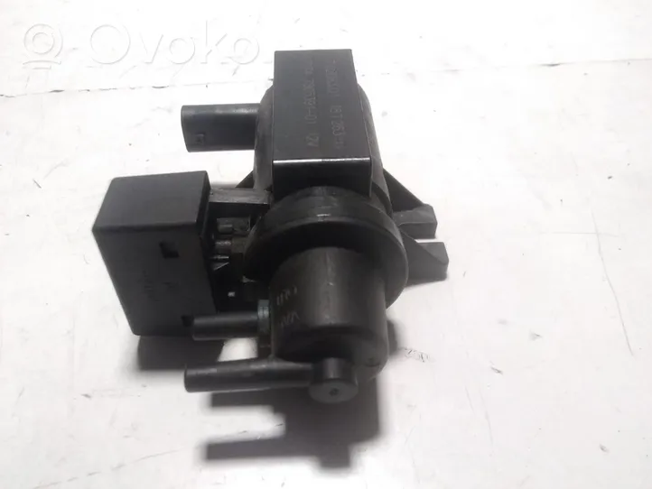 BMW 1 E82 E88 Vacuum valve 1174780539101