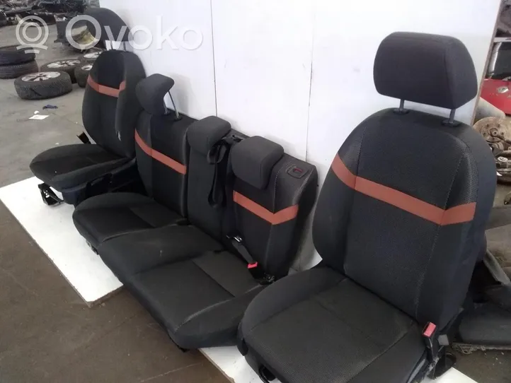 Ford Kuga I Комплект сидений 