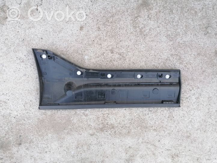 Volvo XC40 Priekšpusē durvju dekoratīvā apdare (moldings) 31448318