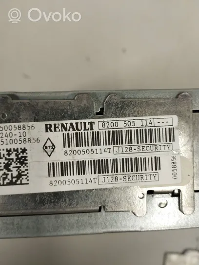 Renault Megane II Radija/ CD/DVD grotuvas/ navigacija 8200505114