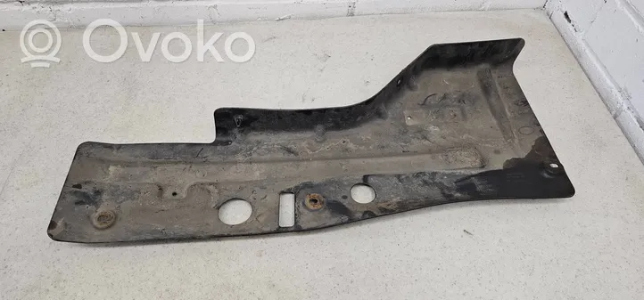 Opel Insignia A Moottorin alustan välipohjan roiskesuoja 13280107