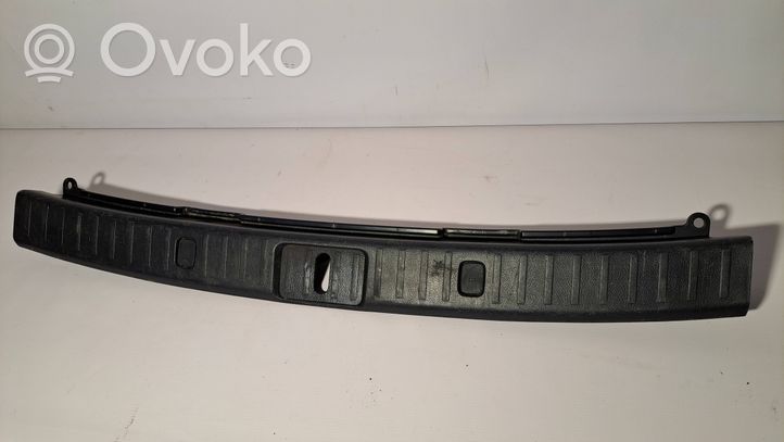 Lexus RX 330 - 350 - 400H Osłona pasa bagażnika 6942248010