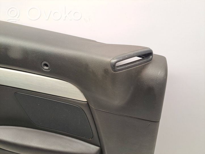 Audi A4 S4 B7 8E 8H Rivestimento del pannello della portiera posteriore 8H0867035