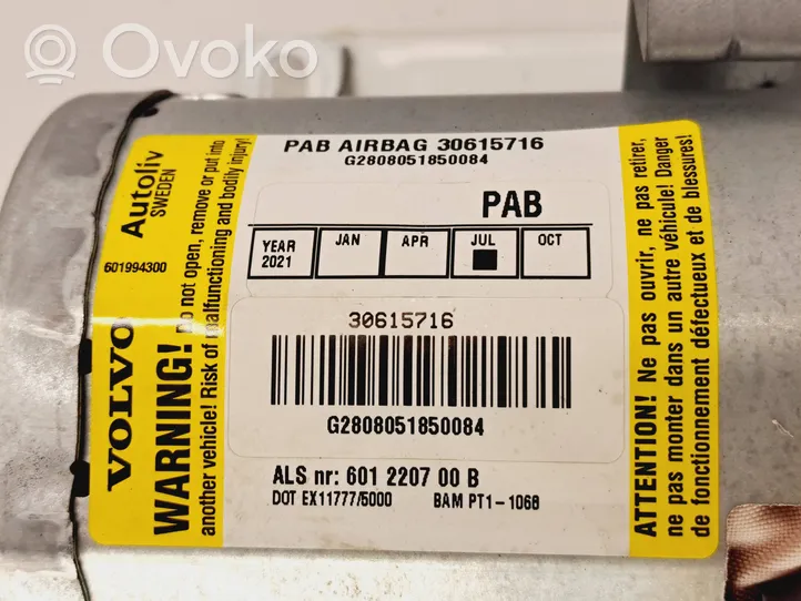 Volvo V50 Airbag de passager 30615716