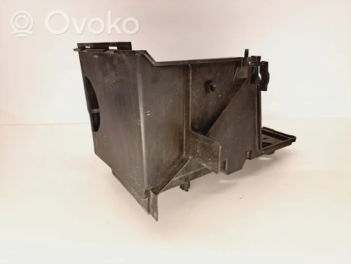 Volvo V50 Support batterie 30746170