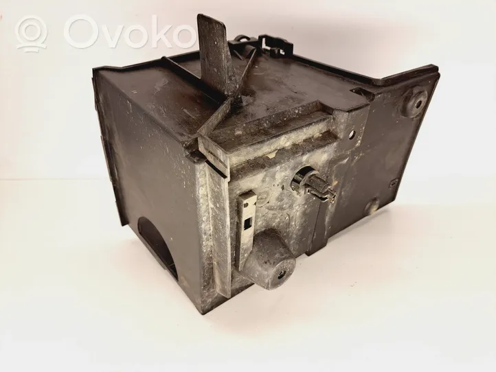 Volvo V50 Battery bracket 30746170