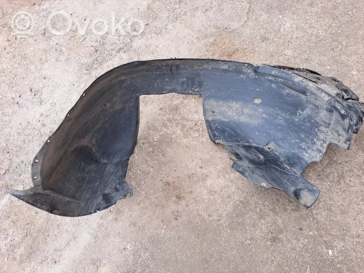 Volvo V70 Rivestimento paraspruzzi passaruota anteriore 8648174