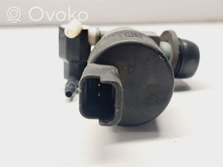 Nissan Qashqai Pompa spryskiwacza szyby przedniej / czołowej 28920BU010