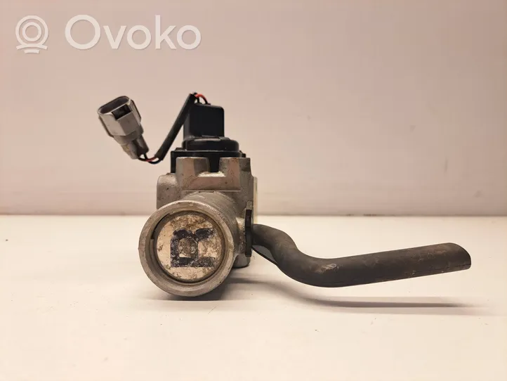 Lexus RX 330 - 350 - 400H Główny cylinder hamulca 13811010380