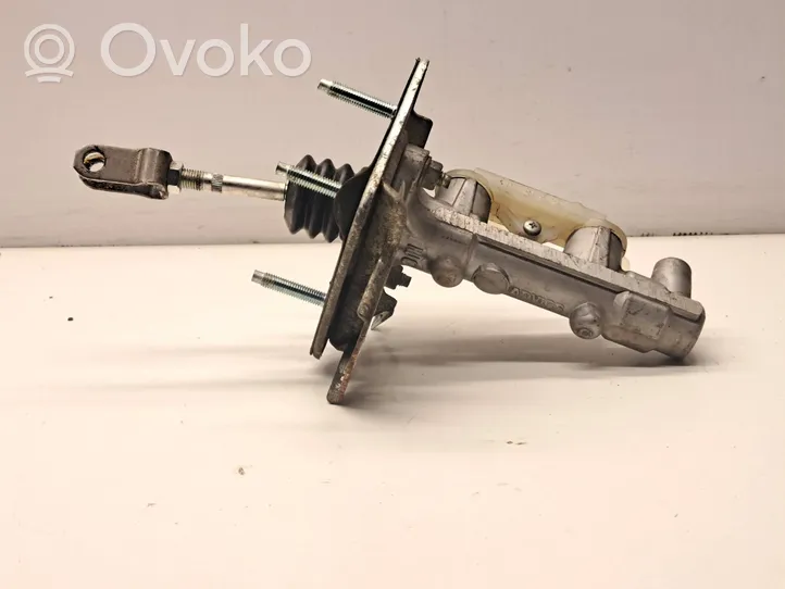 Lexus RX 330 - 350 - 400H Główny cylinder hamulca 13801010440