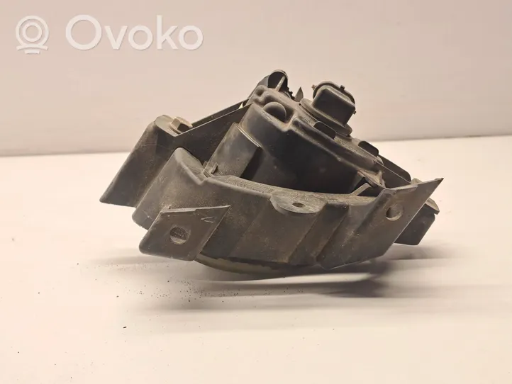 Nissan Qashqai Światło przeciwmgłowe przednie 261558930