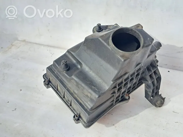 Volvo V50 Air filter box 