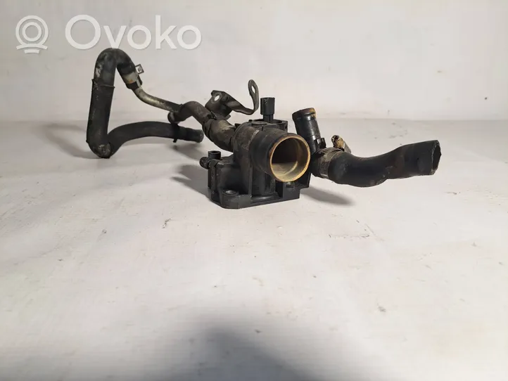 Nissan Qashqai Termostat / Obudowa termostatu 907234D