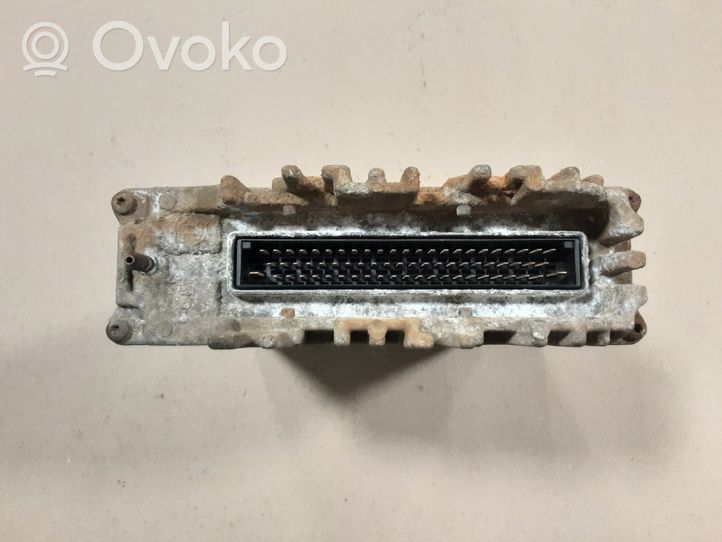 Volkswagen II LT Dzinēja vadības bloks 074906021P