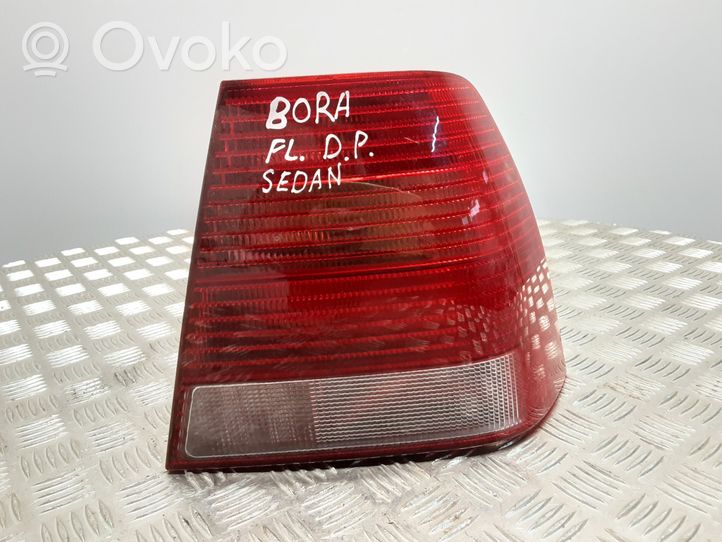 Volkswagen Bora Lampa tylna 963686