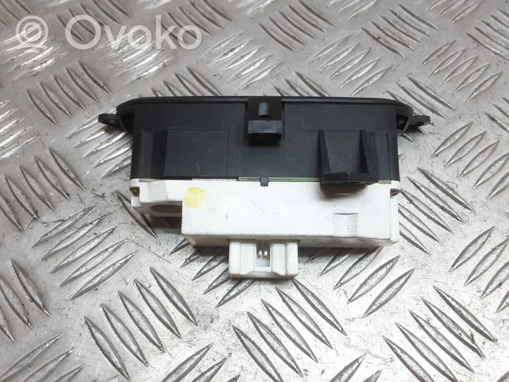 Toyota Celica T230 Monitor / wyświetlacz / ekran 8391020760