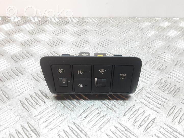 Hyundai Santa Fe Light switch 