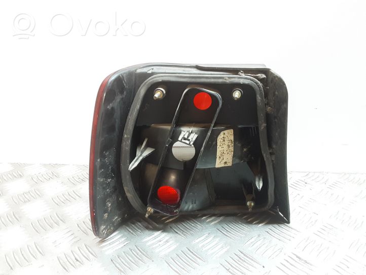 Volvo S70  V70  V70 XC Luci posteriori 9151482