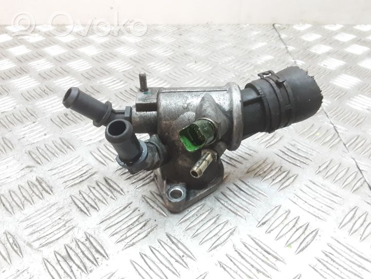 Opel Astra H Termostat / Obudowa termostatu 55203388