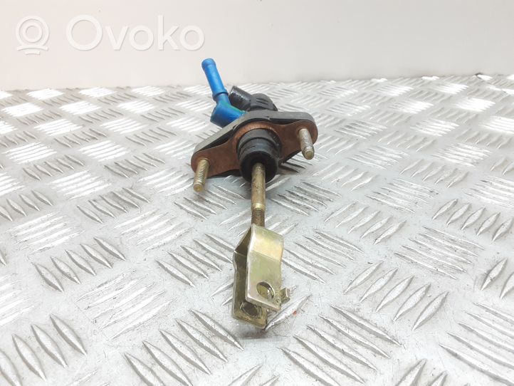 Toyota Avensis T250 Clutch master cylinder 