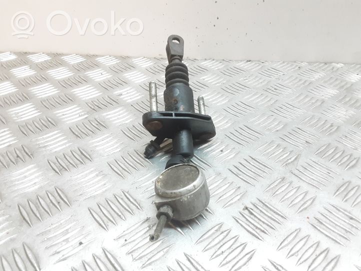 Opel Zafira B Clutch slave cylinder 90581566