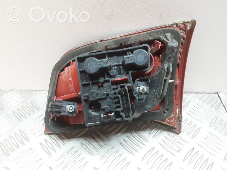 Audi A6 S6 C6 4F Takaluukun takavalot 4F9945093