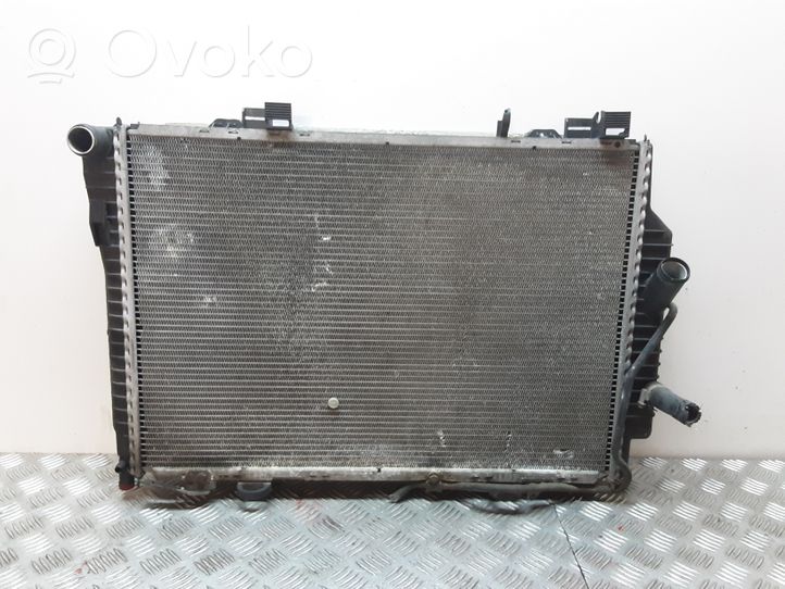 Mercedes-Benz CLK A208 C208 Radiateur de refroidissement A2025008203