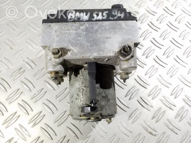 BMW 5 E34 ABS Blokas 0265213010