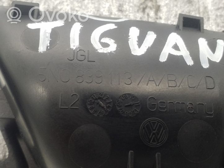 Volkswagen Tiguan Front door interior handle 5N0839113