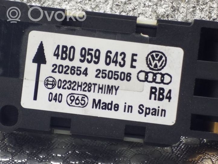 Volkswagen Touareg I Sensor impacto/accidente para activar Airbag 4B0959643E