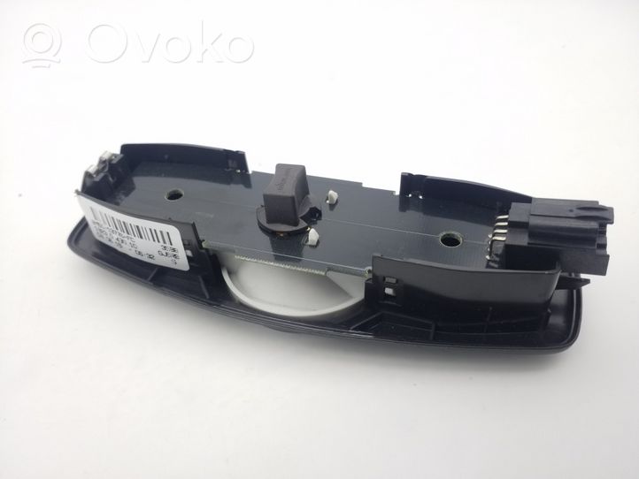 BM5113776FC Ford Focus Interrupteur d'éclairage intérieur et d’ambiance