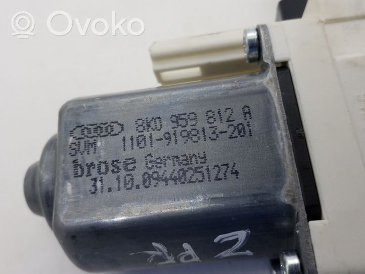 Audi A4 S4 B8 8K Takaoven ikkunan nostomoottori 8K0959812A