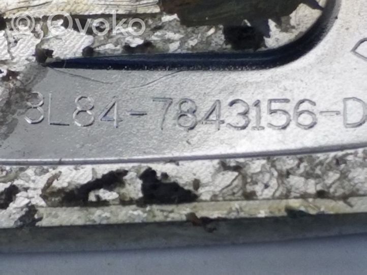 Ford Escape Valmistajan merkki/mallikirjaimet 8L847843156AA