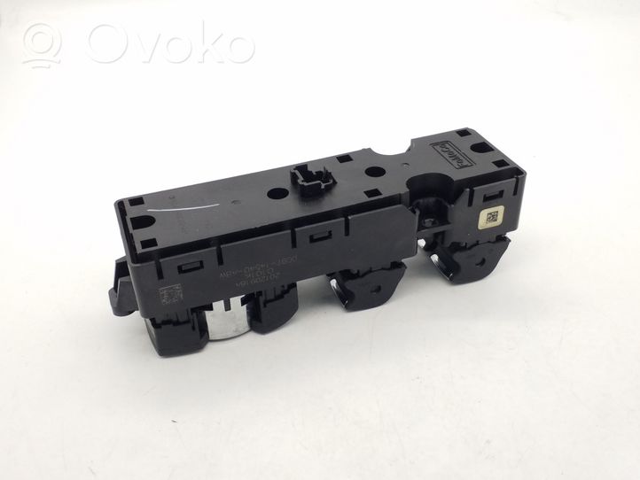 Ford Fusion II Electric window control switch DG9T14540