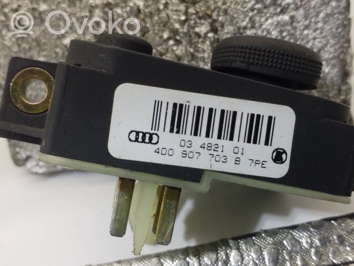 Audi A8 S8 D2 4D Bouton de commutateur rétroviseur latéral 4D0907703B