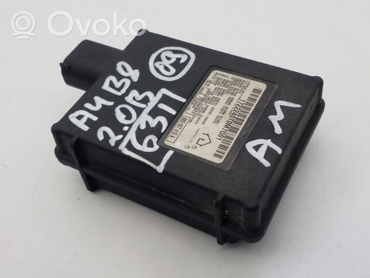 Audi A4 S4 B8 8K Autotallin oven avauskytkin 8K0907410A