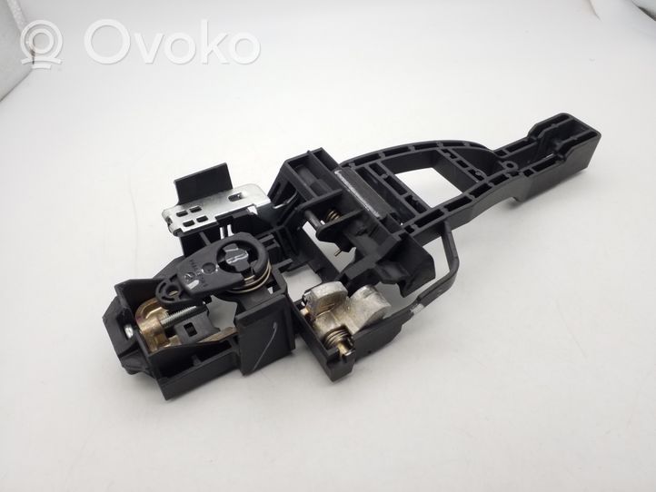 Ford Focus Etuoven ulkokahvan kehys CM51A224A37DE