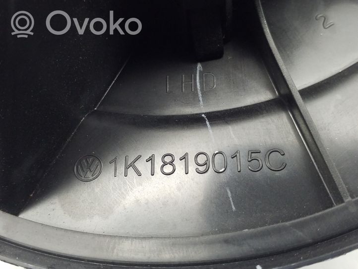 Volkswagen Jetta VI Pečiuko ventiliatorius/ putikas 1K1819015C