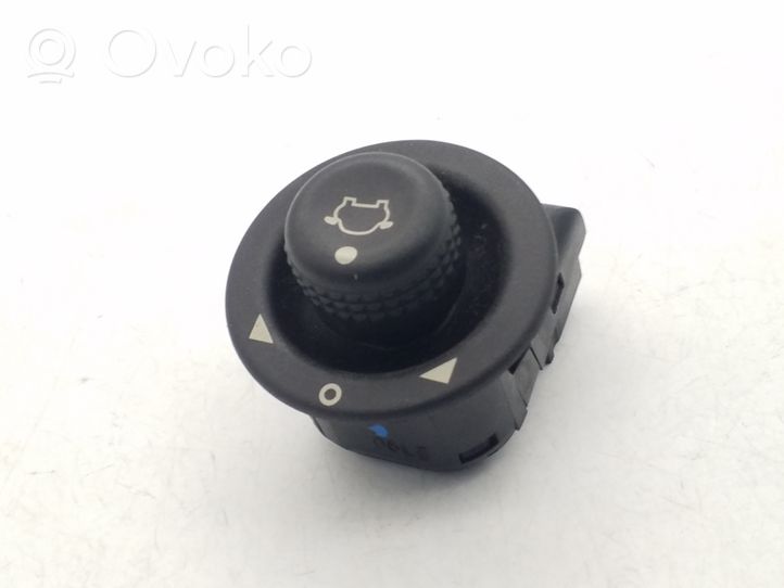 Ford Fiesta Wing mirror switch CA6T17B676AA