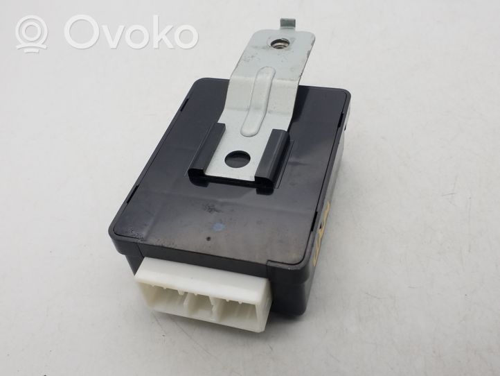 Hyundai Santa Fe Door central lock control unit/module 958502B000