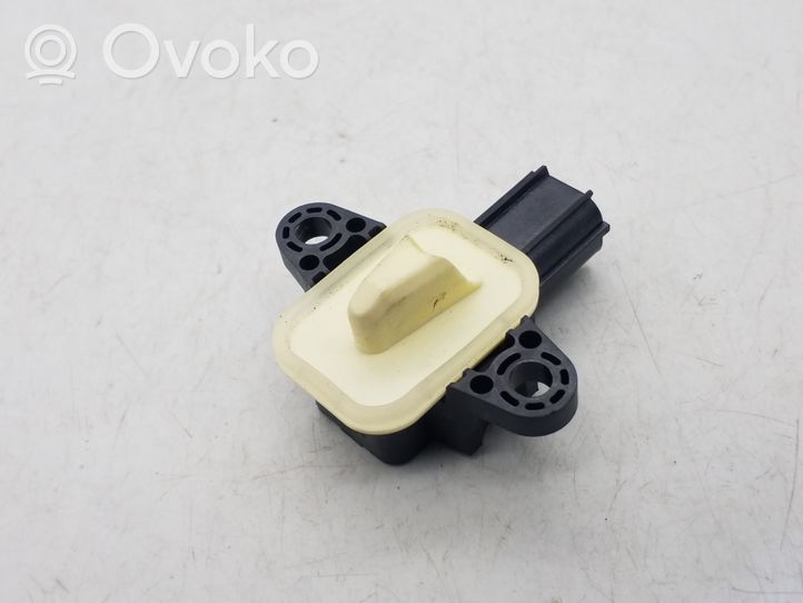 Volvo S60 Sensore d’urto/d'impatto apertura airbag 30798030