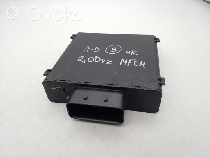 Audi A5 8T 8F Convertisseur / inversion de tension inverseur 8K0959663