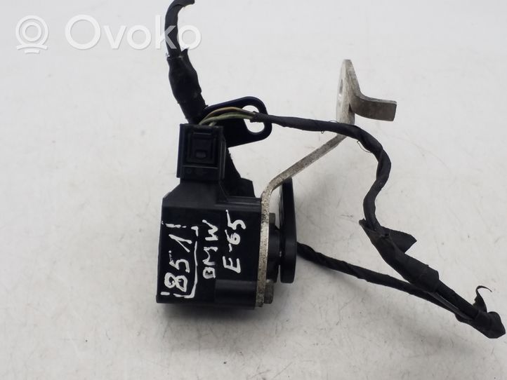 BMW 7 E65 E66 Augstuma sensors (priekšējo lukturu) 1093697