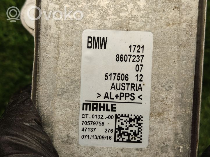 BMW 3 F30 F35 F31 Vaihteistoöljyn jäähdytin 8607237