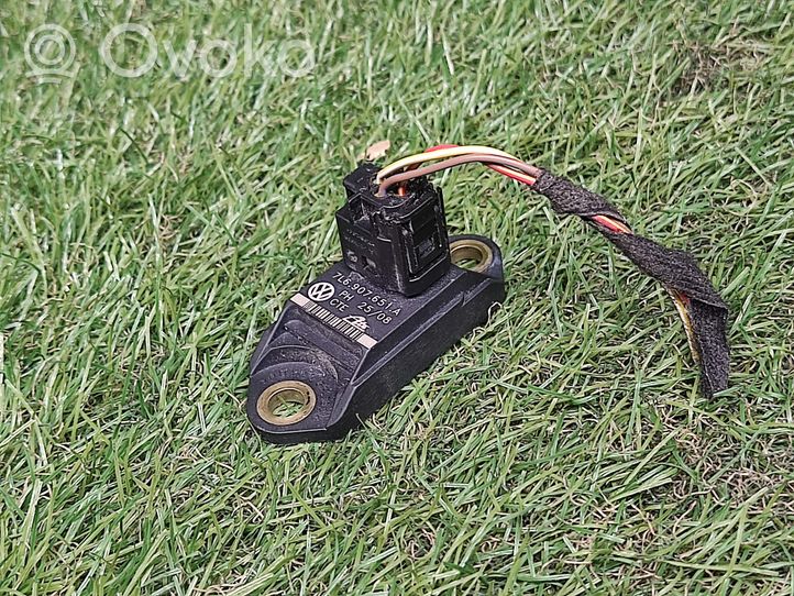 Volkswagen Touareg I Yaw turn rate sensor 7L6907651A